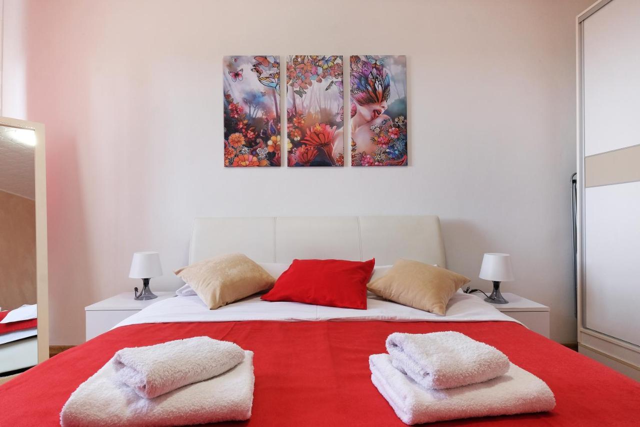 Apartment Paradise Fantasy Belgrado Exterior foto